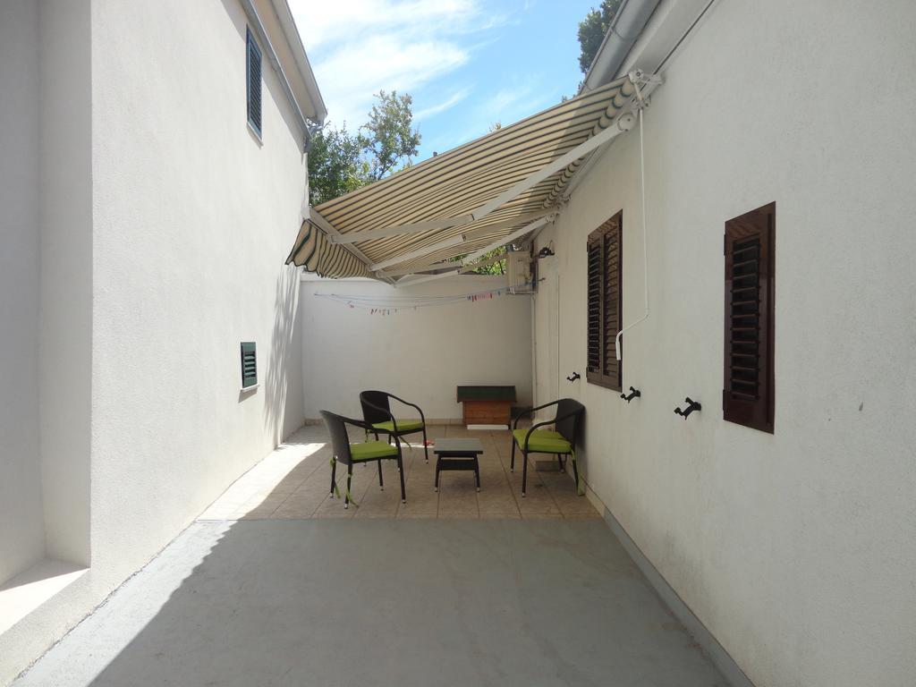 Apartment Ivana Biograd Na Moru Εξωτερικό φωτογραφία