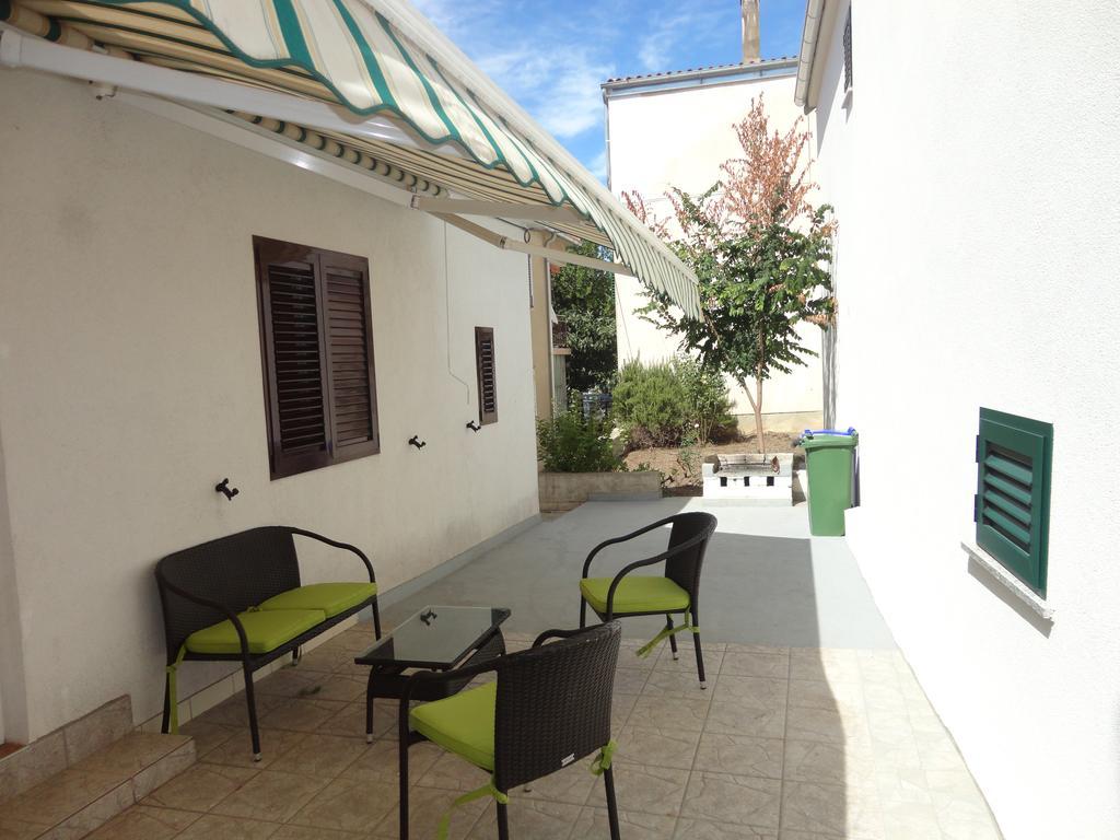 Apartment Ivana Biograd Na Moru Εξωτερικό φωτογραφία